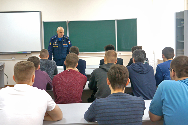 Изображение новости: Студенты ТГУ проходят военную службу в научной роте