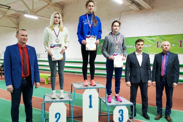 Изображение новости: Державинцы завоевали медали чемпионата России по полиатлону