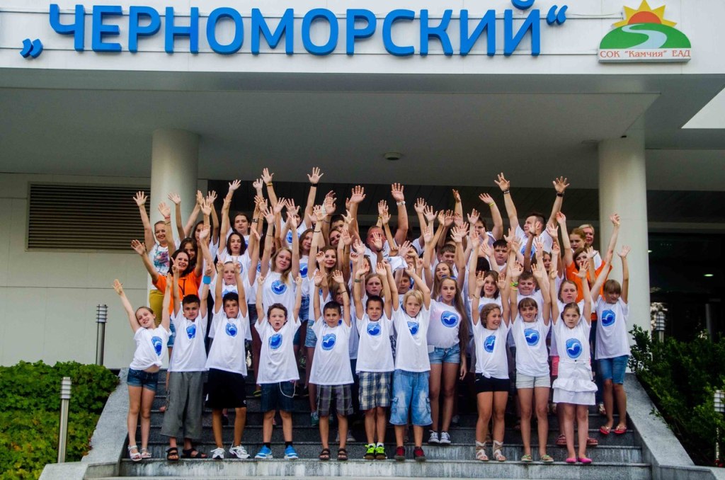 Изображение новости: Студенты-державинцы - сотрудники Международных детских центров