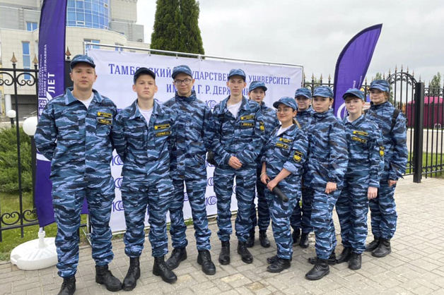 Изображение новости: Студент ТГУ Картик Каркера стал победителем Всероссийского полумарафона «ЗаБег»