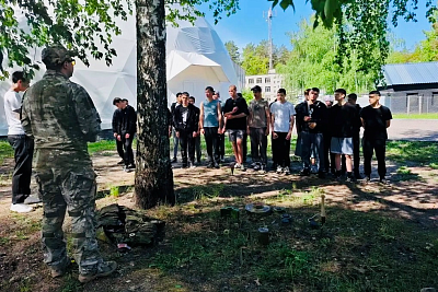 Изображение Пятидневные учебные сборы по основам военной службы для школьников завершились в УМЦ «Авангард»