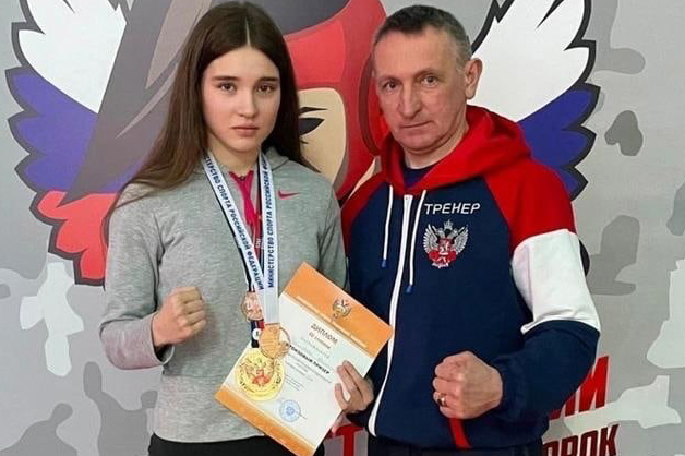 Изображение новости: Студентка Державинского Кристина Демидова – бронзовый призер первенства России по боксу среди юниорок