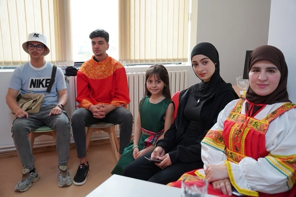 Изображение новости: При поддержке Державинского в университете Алжира отметили День русского языка