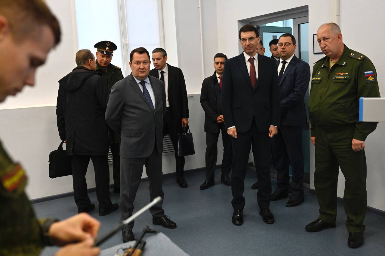 Полномочный представитель Президента РФ в ЦФО Игорь Щеголев посетил УМЦ «Авангард» в университетском кампусе «Державинский»  фото анонса