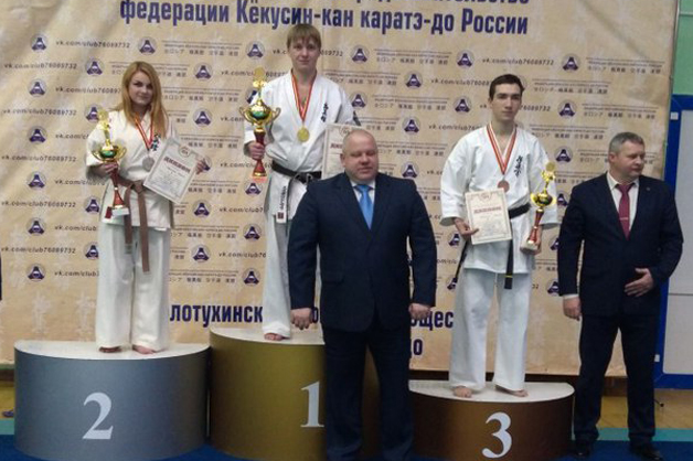 Изображение новости: Державинцы завоевали право выступить на чемпионате России по киокусинкай
