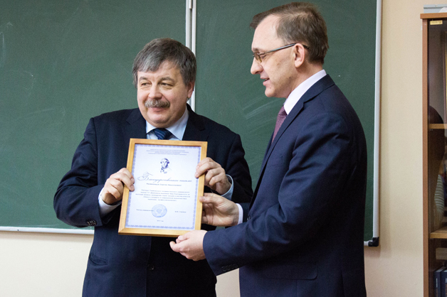 Изображение новости: Преподаватель Санкт-Петербургского госуниверситета Сергей Ильченко прочитал лекции студентам ТГУ