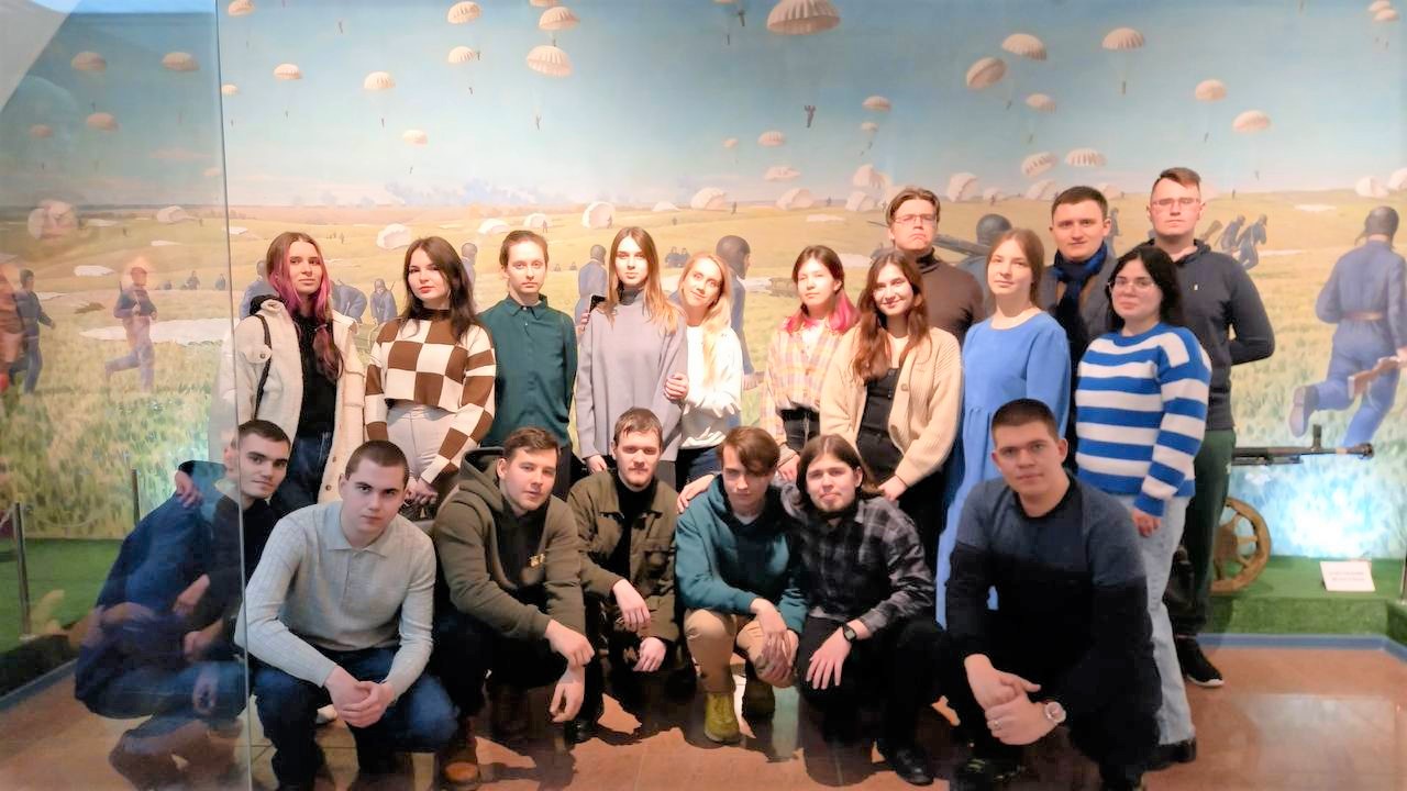Студенты и преподаватели факультета в ходе экскурсионных занятий посетили г. Рязань