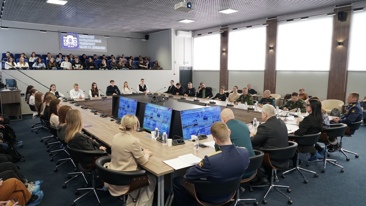 В Державинском прошел круглый стол «Гордимся и помним» фото анонса
