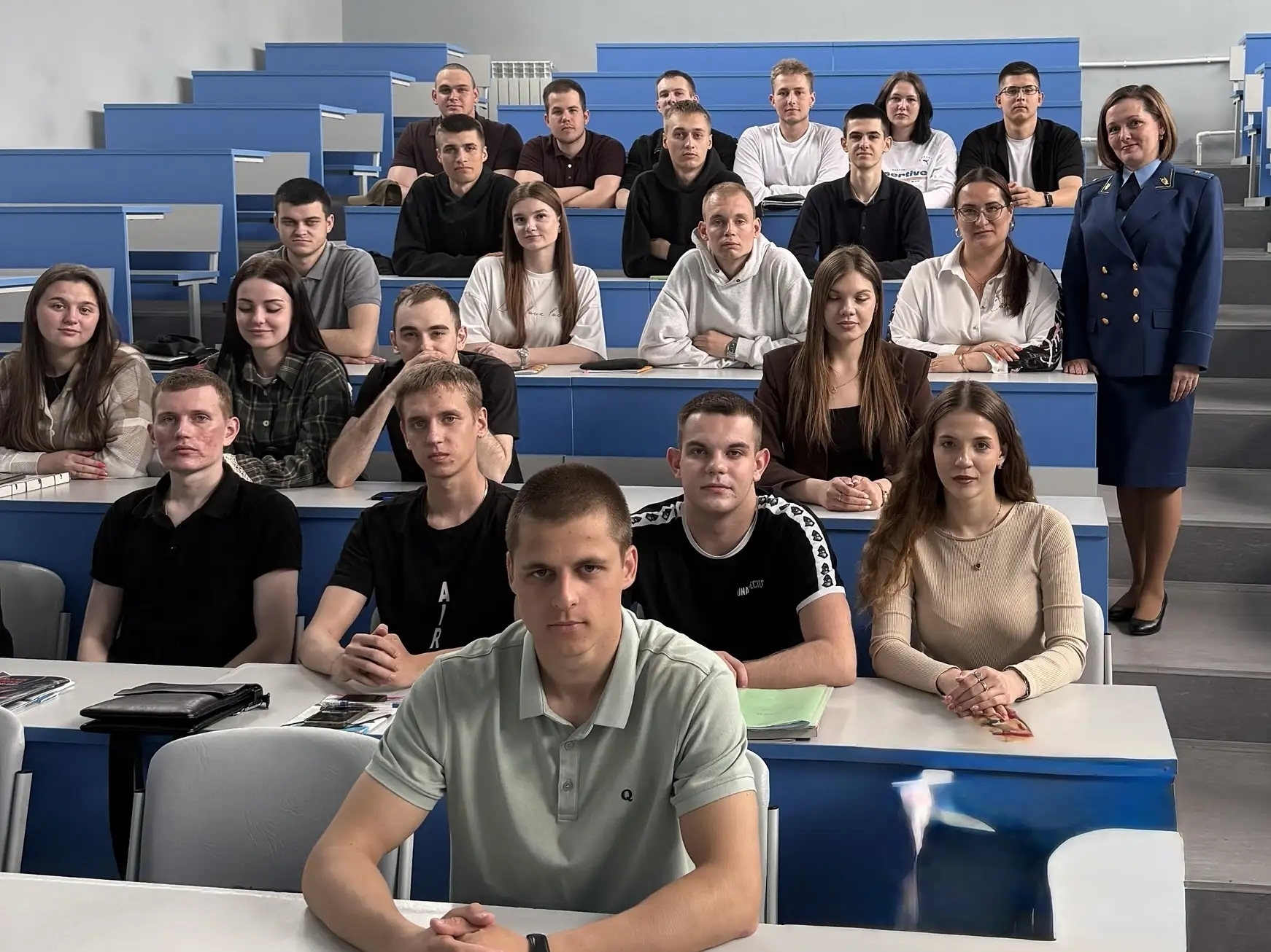 В рамках правового просвещения   была проведена лекция со студентами Института права и национальной безопасности