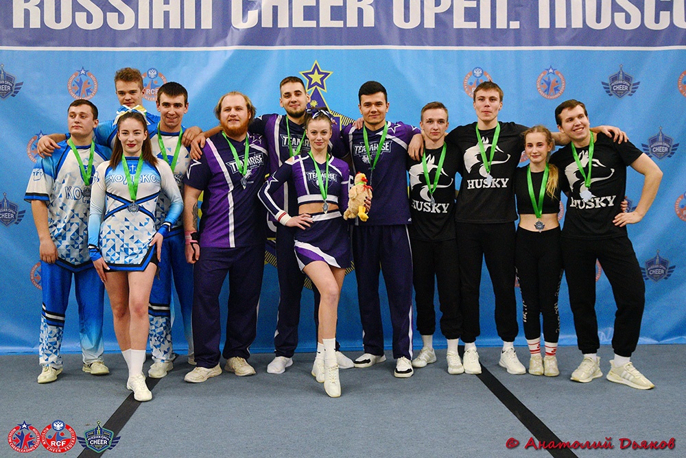Команда Державинского «TeamRise» – призер общероссийских соревнований по чир спорту фото анонса