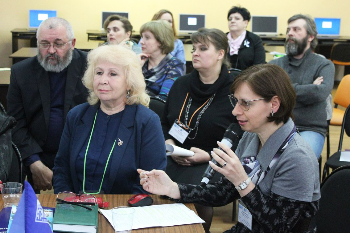 Изображение новости: Проблемы и перспективы региональной системы образования в сфере культуры и искусства обсудили в Державинском