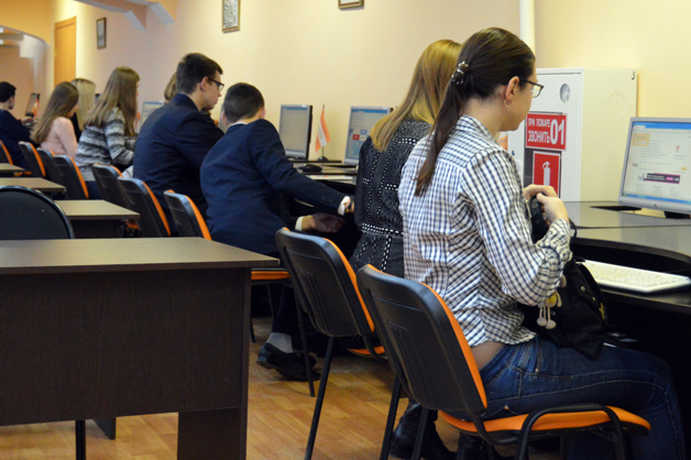 Изображение новости: Державинцы написали Всероссийский правовой диктант