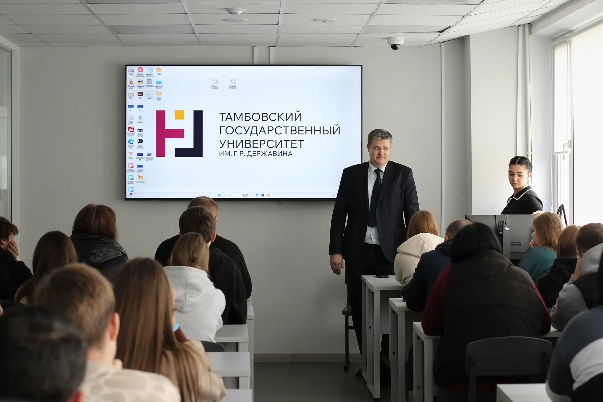Изображение новости: В Державинском прошел общеуниверситетский День открытых дверей 