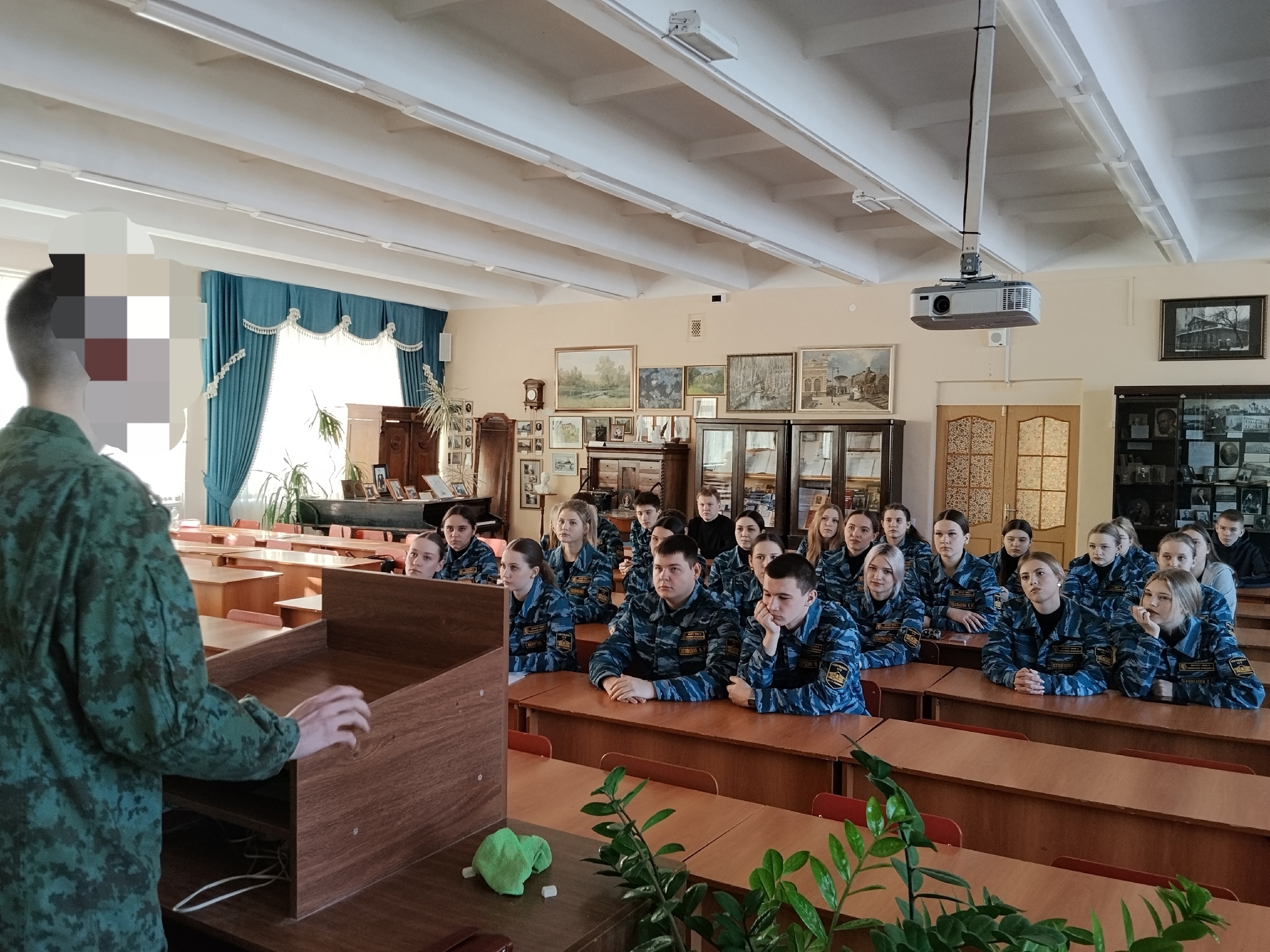 Встреча с сотрудником Пограничного управления Федеральной службы безопасности Российской Федерации