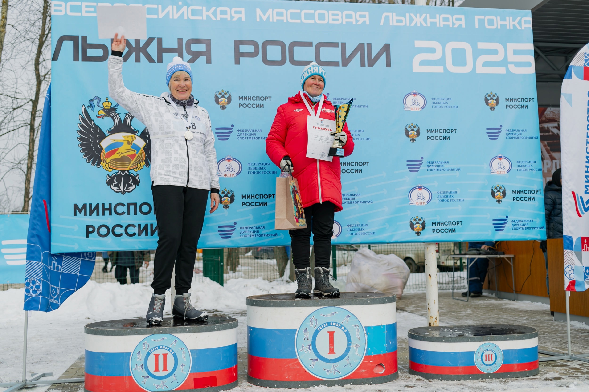 Изображение новости: Державинцы стали победителями и призерами всероссийской массовой гонки «Лыжня России – 2025» в Тамбове