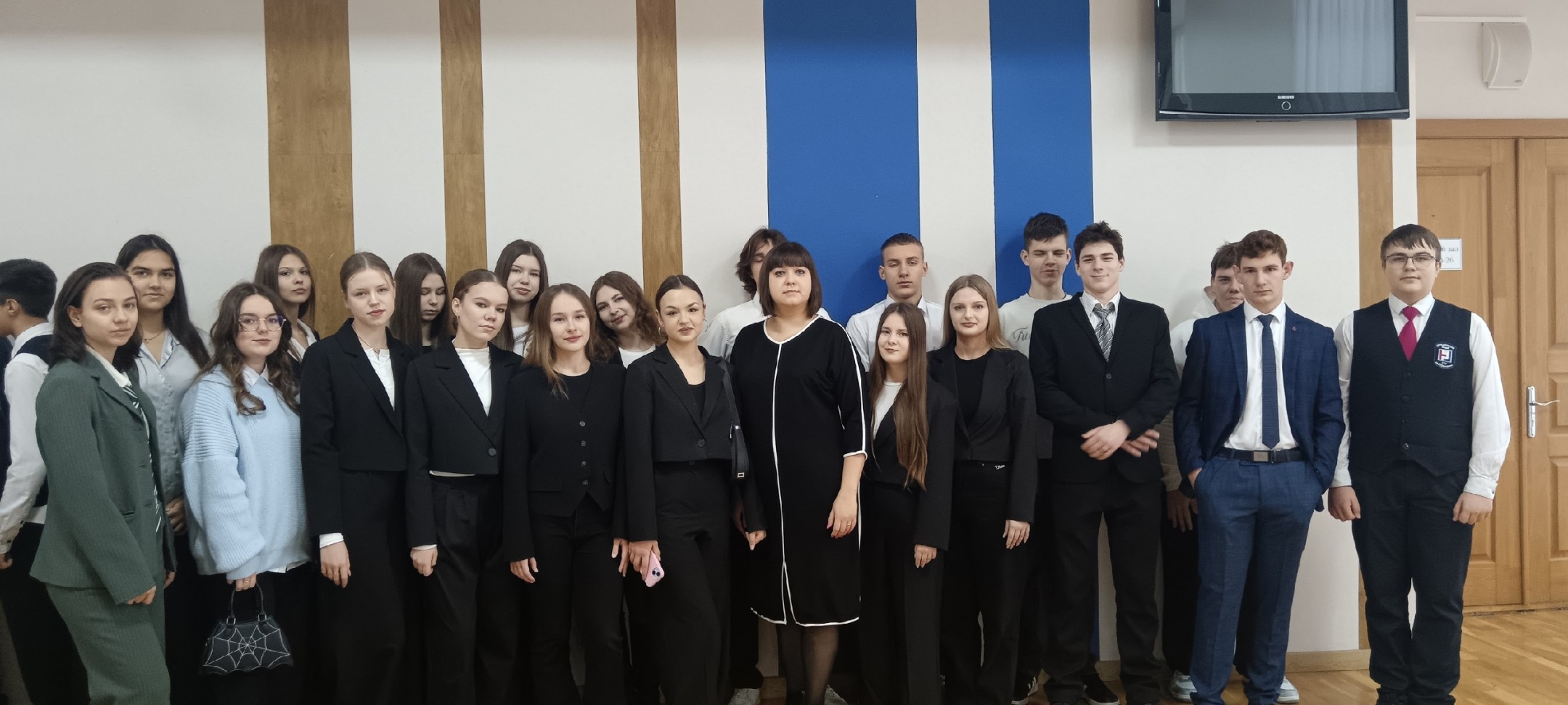 «А зори здесь тихие»: лицеисты на спектакле в учебном театре