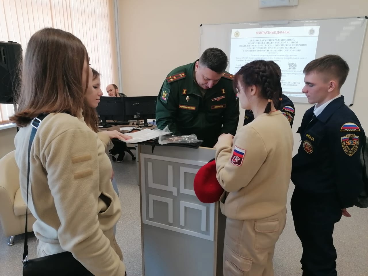 Встреча с войсками РХБЗ и героями специальной военной операции