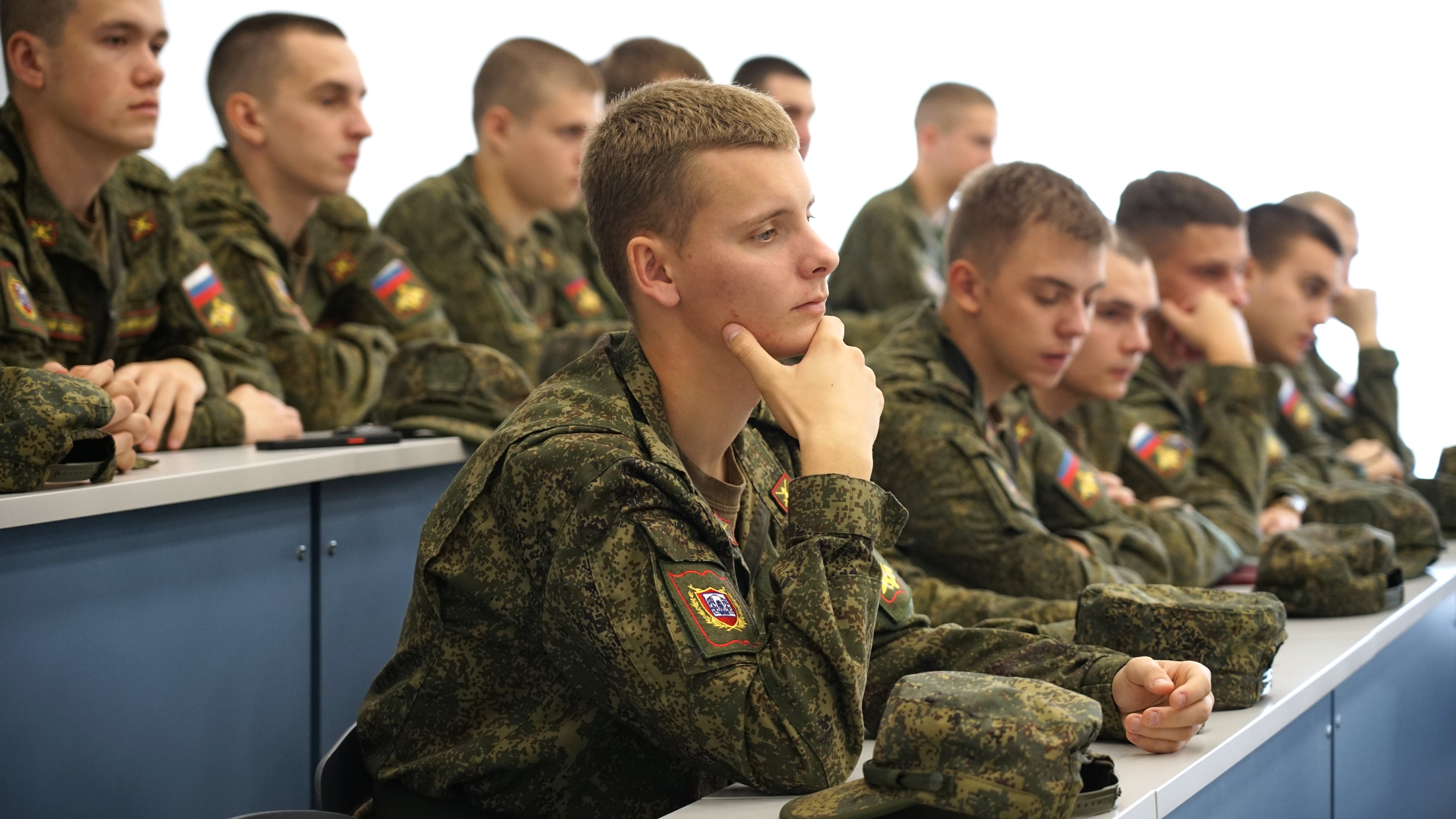 Изображение новости: В Державинском ветераны СВО приступили к освоению профессии педагога в рамках Всероссийского проекта «СВОй путь»
