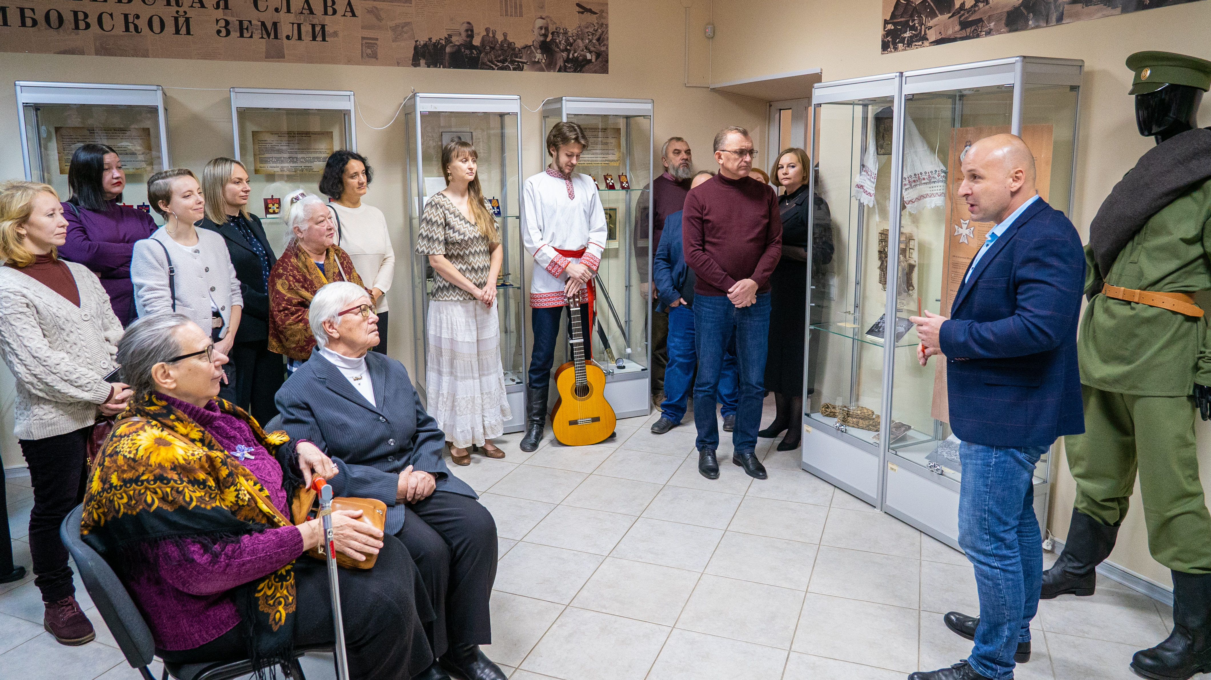 В Музейно-выставочном комплексе Державинского университета открылась выставка «Георгиевская слава Тамбовской земли».