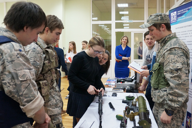 Изображение новости: Университетскую выставку «Студенческая наука – обществу» посетят 400 школьников региона