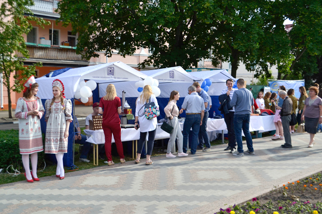 Изображение новости: Державинцы приняли участие в праздновании Дня города и Дня России
