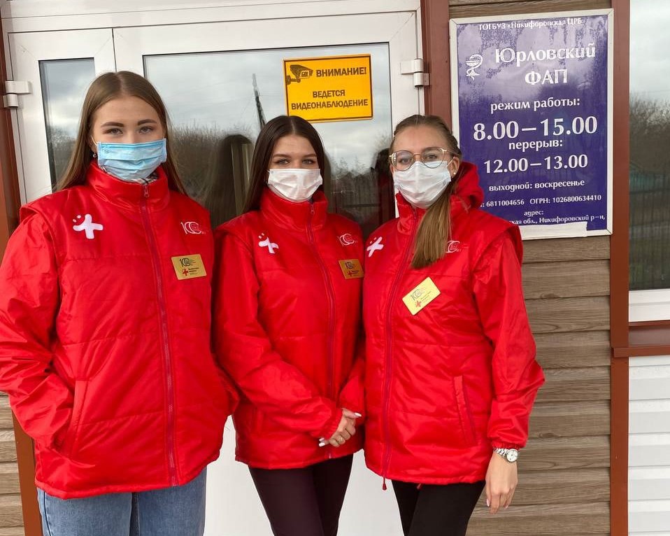 Волонтёры-медики Державинского продолжают помогать работе ФАПов Тамбовской области