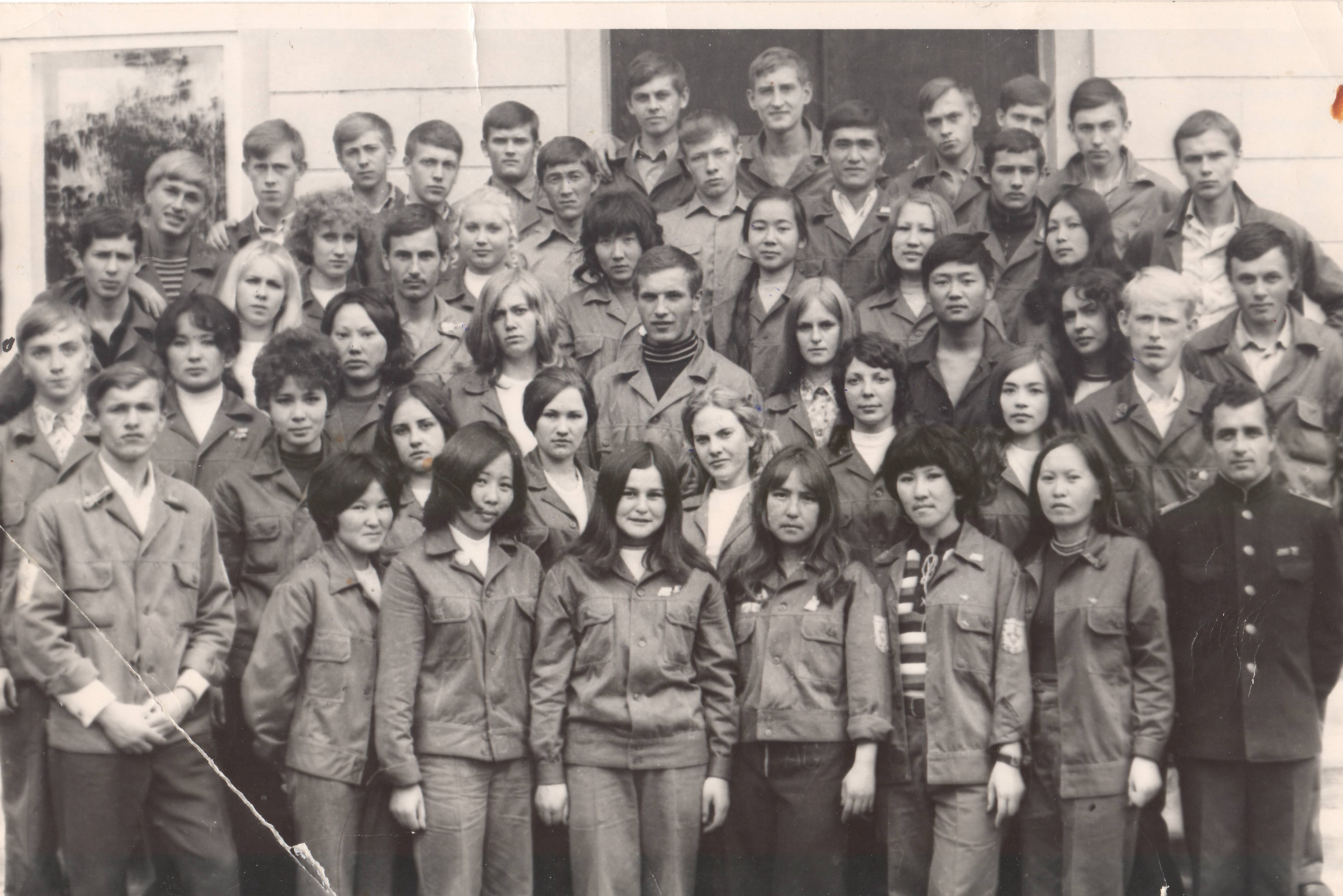 В Державинском создали информационный ресурс об истории студенческих отрядов фото анонса