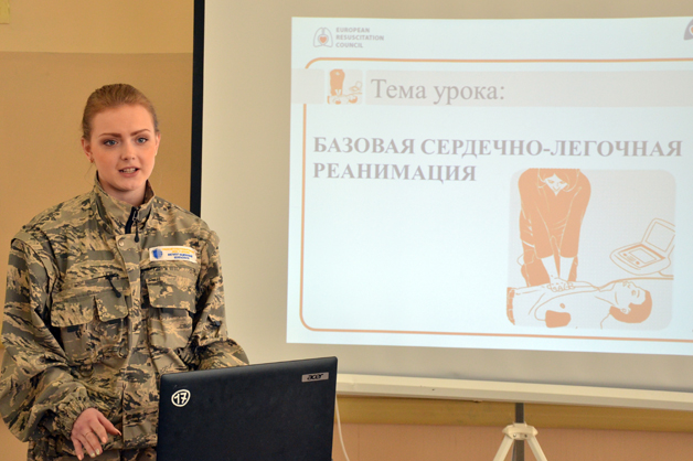 Изображение новости: Больше ста школьников приняли участие в Дне самоуправления Института права и нацбезопасности