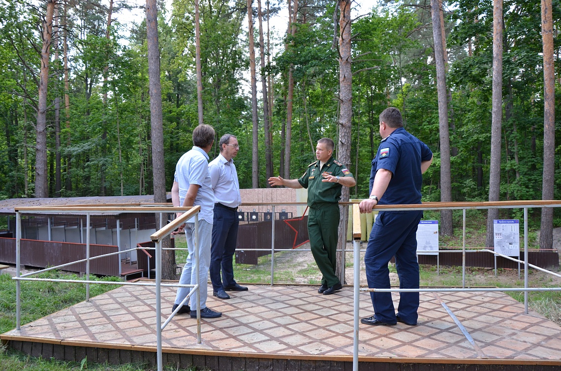  Державинский поделился с коллегами опытом военной подготовки студентов фото детальные