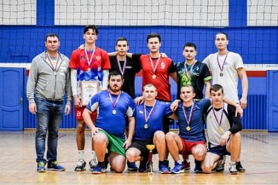 Изображение В Державинском завершились соревнования по мужскому волейболу в зачет Спартакиады 2021-2022