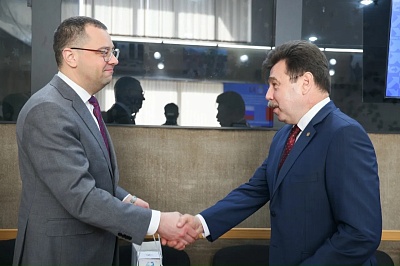 Официальные встречи с участием ректора Державинского Павла Моисеева в Республике Кыргызстан фото анонса