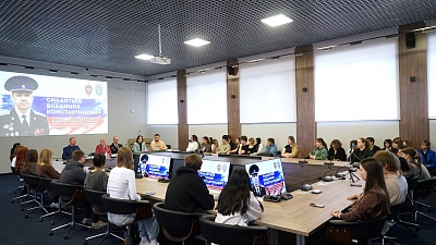 Державинцы встретились с участником спецоперации по освобождению заложников в Беслане, кавалером ордена Мужества Владимиром Силантьевым фото анонса