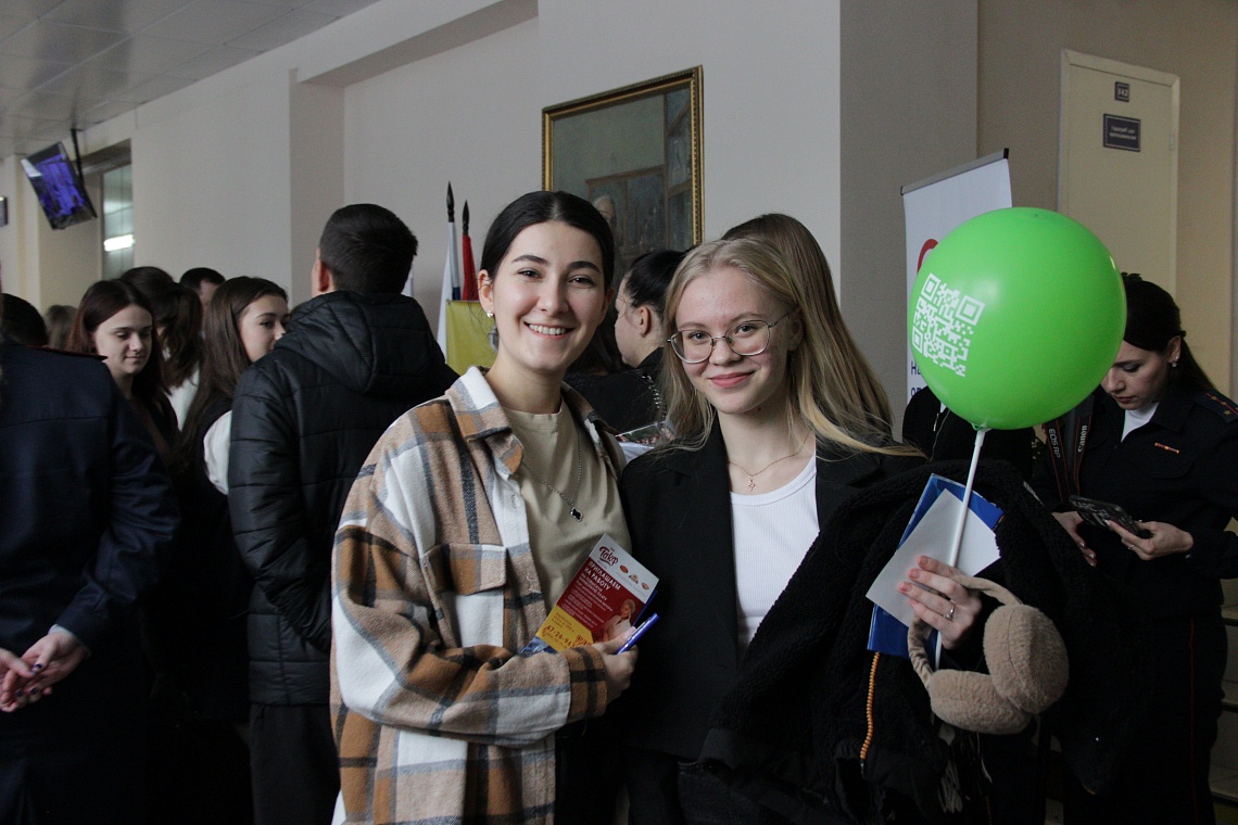 В Державинском прошел День карьеры фото детальные