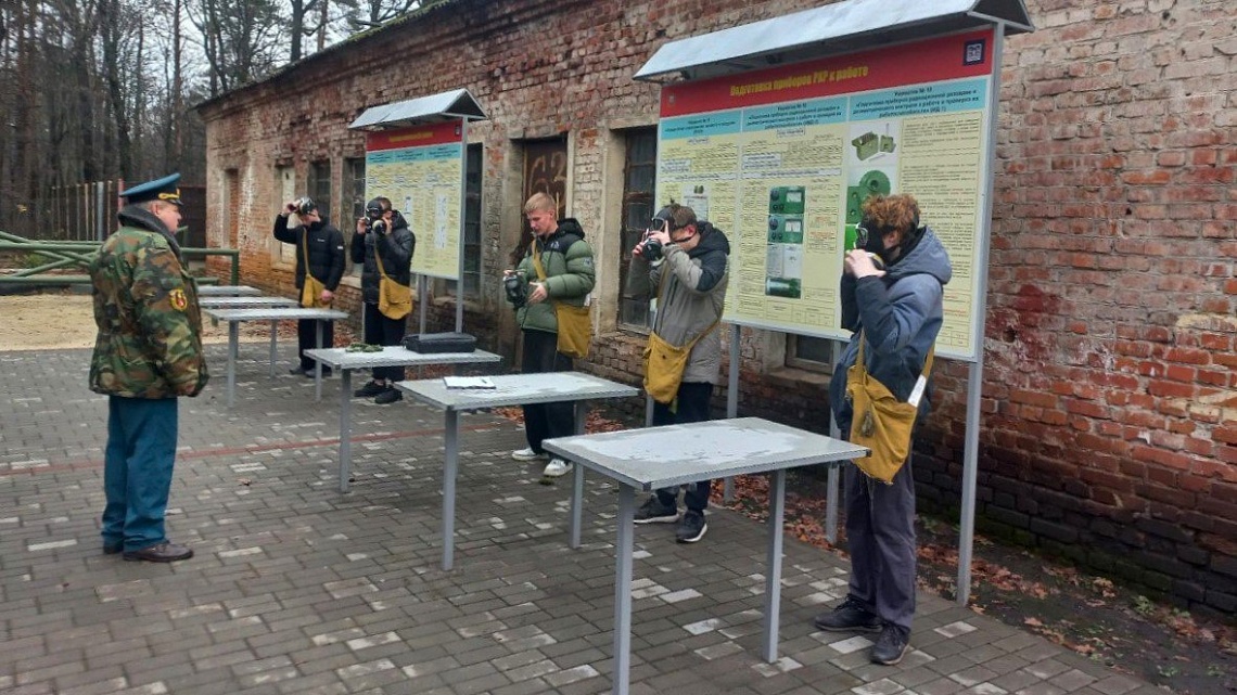 В Державинском старшеклассники прошли сборы по основам военной службы фото детальные