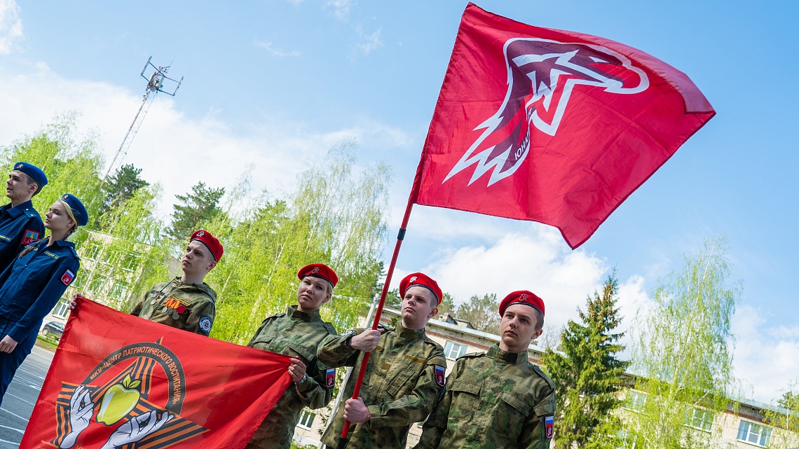 В Державинском прошли военно-спортивные игры «Юнармейская смена» фото детальные