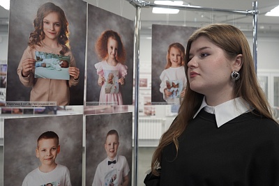 Изображение В Державинском открылась фотовыставка «Больница, доброжелательная к ребенку»