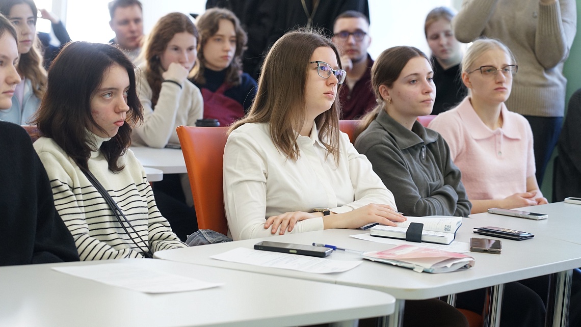 В Державинском стартовал новый этап проекта «Держава Education» для подготовки педагогических кадров фото детальные