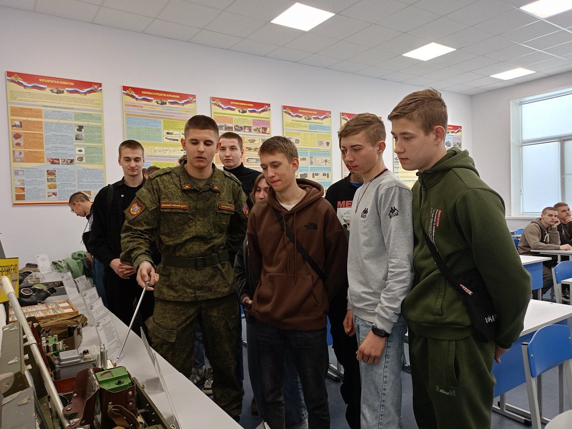 В Военном учебном центре Державинского прошел день открытых дверей В Военном учебном центре Державинского прошел день открытых дверей фото детальные