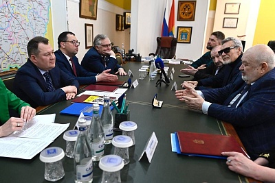 Изображение Державинский подписал соглашение о сотрудничестве со ВГИКом