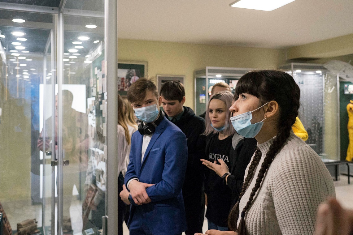 Державинский провел для школьников День открытых дверей «Стань студентом на один день» Державинский провел для школьников День открытых дверей «Стань студентом на один день» фото детальные