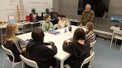 Изображение Студенческое конструкторское бюро Державинского пополнилось курсантами школы юного пилота